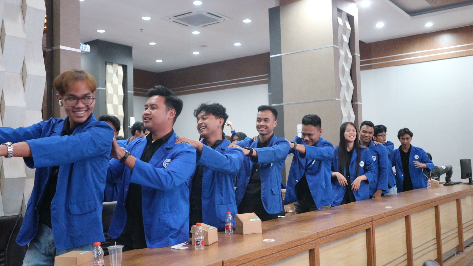 ice breaking 1